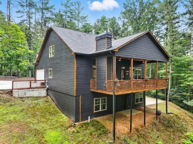This stunning 4-bedroom, 4-bath home offers the perfect blend of on White Path Golf Club in Georgia - for sale on GolfHomes.com, golf home, golf lot