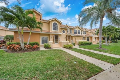 Stunning 3BR/2BA 2nd-floor End unit in the member owned Bundled on Worthington Country Club in Florida - for sale on GolfHomes.com, golf home, golf lot