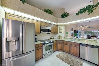 Stunning 3BR/2BA 2nd-floor End unit in the member owned Bundled on Worthington Country Club in Florida - for sale on GolfHomes.com, golf home, golf lot