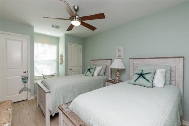Terrific location in Old Rockport near the beach and Little Bay on Rockport Country Club in Texas - for sale on GolfHomes.com, golf home, golf lot