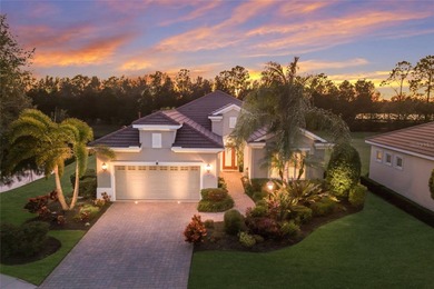Welcome to this beautifully appointed three-bedroom residence on Lakewood Ranch Golf and Country Club in Florida - for sale on GolfHomes.com, golf home, golf lot