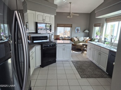 Motivated seller-will look at ALL offers! This golf course on London Bridge Golf Course in Arizona - for sale on GolfHomes.com, golf home, golf lot