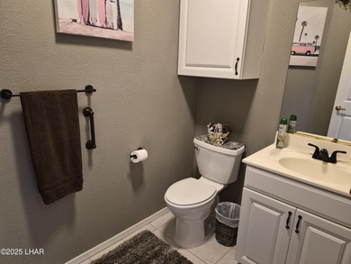 Motivated seller-will look at ALL offers! This golf course on London Bridge Golf Course in Arizona - for sale on GolfHomes.com, golf home, golf lot