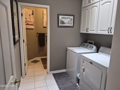 Motivated seller-will look at ALL offers! This golf course on London Bridge Golf Course in Arizona - for sale on GolfHomes.com, golf home, golf lot