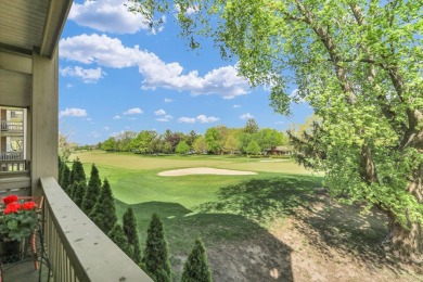Relaxed Luxury with Golf Course Views! Enjoy modern living in on Lincolnshire Fields Country Club in Illinois - for sale on GolfHomes.com, golf home, golf lot