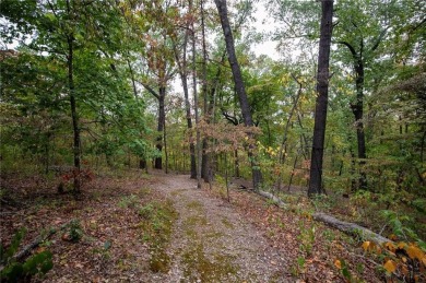 Welcome to the Lost 8! This incredible piece of property is the on Bella Vista Country Club - Kingswood in Arkansas - for sale on GolfHomes.com, golf home, golf lot