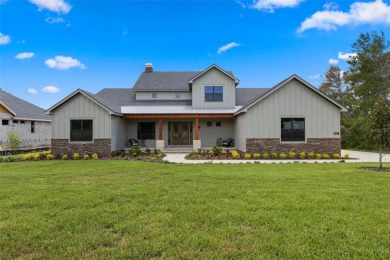 One or more photo(s) has been virtually staged. Welcome Home to on Southern Hills Plantation Club in Florida - for sale on GolfHomes.com, golf home, golf lot