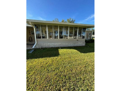 Great Opportunity in this Premier Ocala 55+ Community! Gorgeous on Rolling Greens Executive Golf Community in Florida - for sale on GolfHomes.com, golf home, golf lot