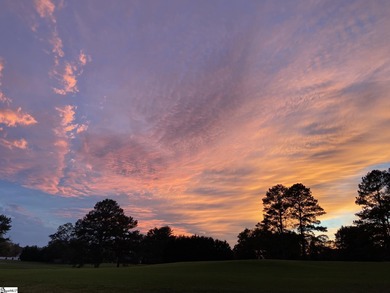 ****OPEN HOUSE SUNDAY, JANUARY 4, 2026 FROM 2PM-4PM**** Welcome on Holly Tree Country Club in South Carolina - for sale on GolfHomes.com, golf home, golf lot