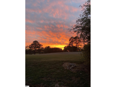 ****OPEN HOUSE SUNDAY, JANUARY 4, 2026 FROM 2PM-4PM**** Welcome on Holly Tree Country Club in South Carolina - for sale on GolfHomes.com, golf home, golf lot