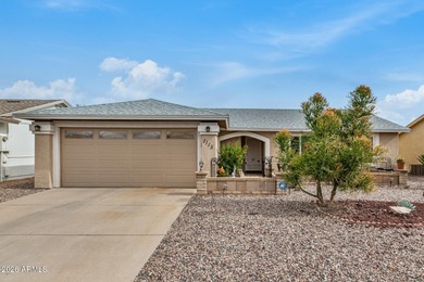The home in Fountain of the Sun you've been waiting for! 3 BR on Fountain of the Sun Country Club in Arizona - for sale on GolfHomes.com, golf home, golf lot
