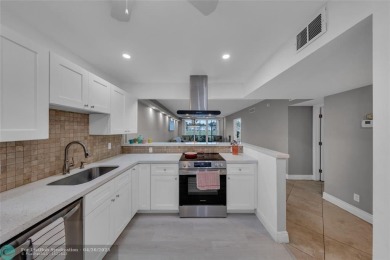 Spacious and beautifully updated 2-bedroom, 2-bathroom on Palm-Aire Country Club and Resort - Palms in Florida - for sale on GolfHomes.com, golf home, golf lot