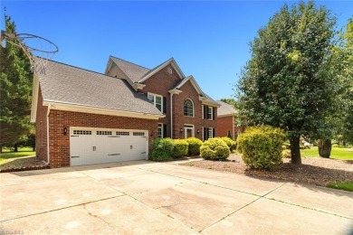 PRICE IMPROVEMENT to reflect cosmetic updates needed. GET INTO on Sedgefield Golf Course in North Carolina - for sale on GolfHomes.com, golf home, golf lot