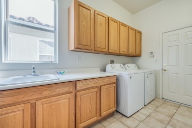 Welcome to this 2-bedroom, 2-bath home, offering 1,764 sq. ft on Heritage Palms Golf Club in California - for sale on GolfHomes.com, golf home, golf lot