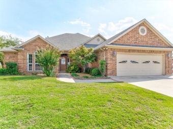 You will not want to miss out on this beautiful golf course home on The Club At Runaway Bay in Texas - for sale on GolfHomes.com, golf home, golf lot