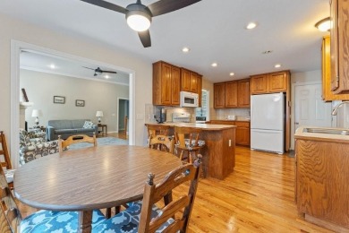 Square footage lives large in this home that shows pride of on Bella Vista - Metfield Golf Complex and Country Club in Arkansas - for sale on GolfHomes.com, golf home, golf lot