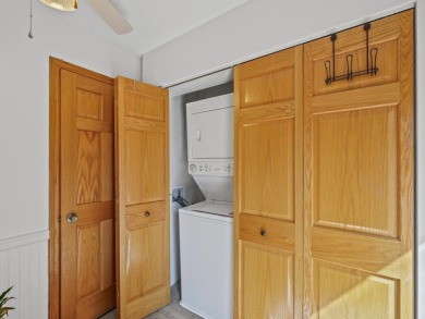 TWO FAMILY UNIT: ONE IS THREE BEDROOM WITH TWO FULL BATHROOMS on Willow Pond Golf Course in Illinois - for sale on GolfHomes.com, golf home, golf lot