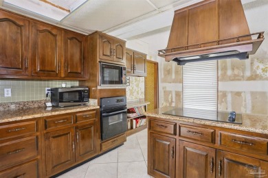 Investor Special or Handy Homebuyer Opportunity! Welcome to 6 on Perdido Bay Golf Club in Florida - for sale on GolfHomes.com, golf home, golf lot