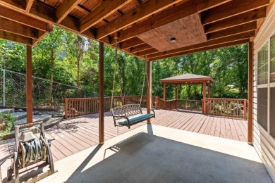 Square footage lives large in this home that shows pride of on Bella Vista - Metfield Golf Complex and Country Club in Arkansas - for sale on GolfHomes.com, golf home, golf lot