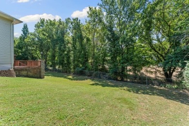 Square footage lives large in this home that shows pride of on Bella Vista - Metfield Golf Complex and Country Club in Arkansas - for sale on GolfHomes.com, golf home, golf lot