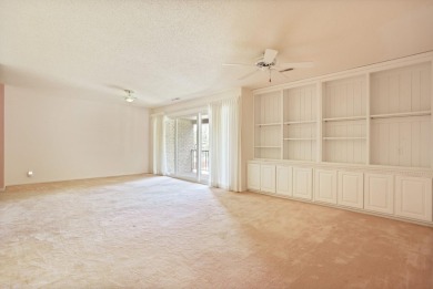 This top floor condo is located next to The Saginaw Country Club on Saginaw Country Club in Michigan - for sale on GolfHomes.com, golf home, golf lot