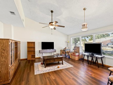 TWO FAMILY UNIT: ONE IS THREE BEDROOM WITH TWO FULL BATHROOMS on Willow Pond Golf Course in Illinois - for sale on GolfHomes.com, golf home, golf lot