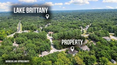 Square footage lives large in this home that shows pride of on Bella Vista - Metfield Golf Complex and Country Club in Arkansas - for sale on GolfHomes.com, golf home, golf lot