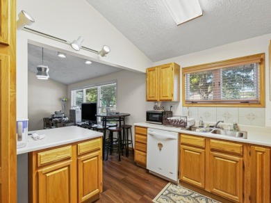 TWO FAMILY UNIT: ONE IS THREE BEDROOM WITH TWO FULL BATHROOMS on Willow Pond Golf Course in Illinois - for sale on GolfHomes.com, golf home, golf lot