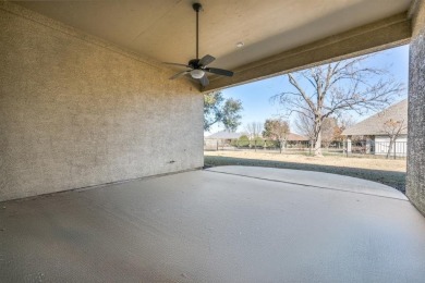 WELCOME HOME ! This spacious Sonoma Floorplan is waiting for you on Wildhorse Golf Club of Robson Ranch in Texas - for sale on GolfHomes.com, golf home, golf lot