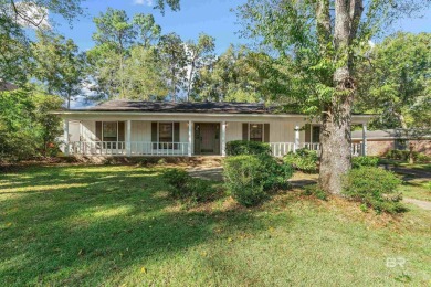 Beautiful Brick Ranch on Golf Course - Don't Miss This One! This on Lake Forest Yacht and Country Club in Alabama - for sale on GolfHomes.com, golf home, golf lot