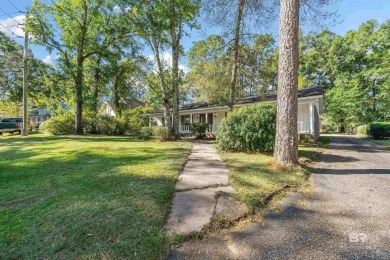 Beautiful Brick Ranch on Golf Course - Don't Miss This One! This on Lake Forest Yacht and Country Club in Alabama - for sale on GolfHomes.com, golf home, golf lot