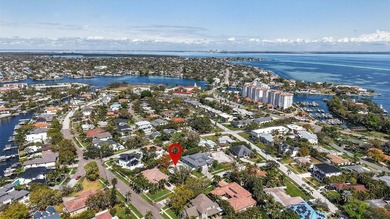 Premier Snell Isle redevelopment opportunity. Set on a generous on The Renaisssance Vinoy Golf Club in Florida - for sale on GolfHomes.com, golf home, golf lot