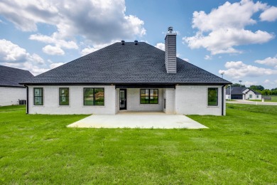 Beautiful New Construction Home Near Paragould Country Club on Paragould Country Club in Arkansas - for sale on GolfHomes.com, golf home, golf lot