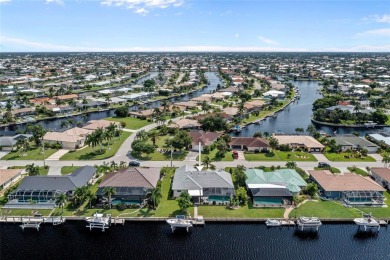 Punta Gorda Isles! Beautiful 3-bedroom, 2-bath, 2-car garage on Saint Andrews South Golf Club in Florida - for sale on GolfHomes.com, golf home, golf lot