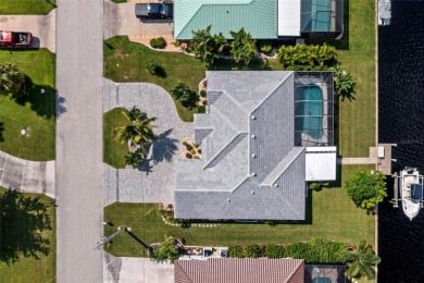 Punta Gorda Isles! Beautiful 3-bedroom, 2-bath, 2-car garage on Saint Andrews South Golf Club in Florida - for sale on GolfHomes.com, golf home, golf lot