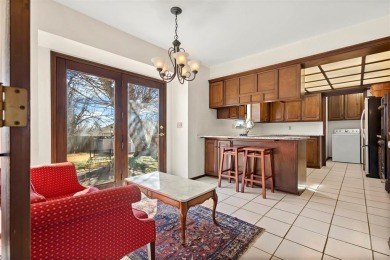 This stunning one-level contemporary home offers 2,173 square on The Greens Country Club in Oklahoma - for sale on GolfHomes.com, golf home, golf lot