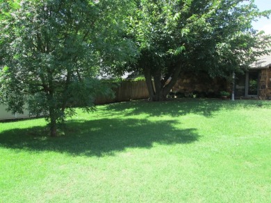 This stunning one-level contemporary home offers 2,173 square on The Greens Country Club in Oklahoma - for sale on GolfHomes.com, golf home, golf lot
