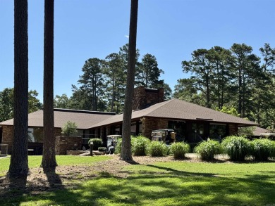 Enjoy golf course views and an unbeatable location near the West on DeSoto Golf Course in Arkansas - for sale on GolfHomes.com, golf home, golf lot