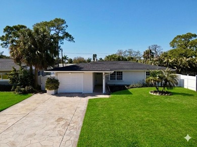 One or more photo(s) has been virtually staged. This beautifully on The Renaisssance Vinoy Golf Club in Florida - for sale on GolfHomes.com, golf home, golf lot