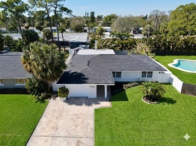One or more photo(s) has been virtually staged. This beautifully on The Renaisssance Vinoy Golf Club in Florida - for sale on GolfHomes.com, golf home, golf lot
