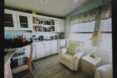 Beautiful 2-Bedroom Palm Harbor Home with Stunning Golf Course on Schalamar Creek Golf and Country Club in Florida - for sale on GolfHomes.com, golf home, golf lot