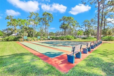 This beautifully FULLY FURNISHED 2-bedroom, 1-bathroom on Fountain Lakes Community Golf Course in Florida - for sale on GolfHomes.com, golf home, golf lot