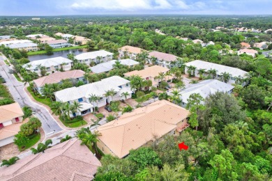 Amazing opportunity to own a spacious, open floor plan townhome on Old Palm Golf Club in Florida - for sale on GolfHomes.com, golf home, golf lot