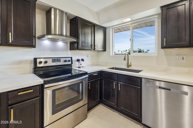 Well maintained 2 bed, 1 bath home in a sought after adult on Sun City Country Club in Arizona - for sale on GolfHomes.com, golf home, golf lot