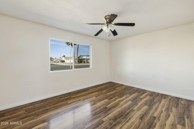 Well maintained 2 bed, 1 bath home in a sought after adult on Sun City Country Club in Arizona - for sale on GolfHomes.com, golf home, golf lot