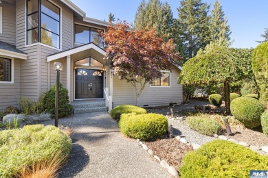 117 Williams Pl on SunLand Golf and Country Club in Washington - for sale on GolfHomes.com, golf home, golf lot