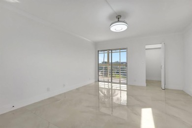 Price Reduced! Stunning Corner Unit in Wynmoor! ALL appliances on Wynmoor Golf Course in Florida - for sale on GolfHomes.com, golf home, golf lot