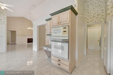 Open and Spacious Floor Plan - 3 Bedrooms - 2 Full Baths - 2 Car on TPC Eagle Trace in Florida - for sale on GolfHomes.com, golf home, golf lot