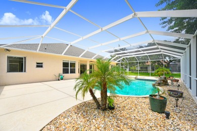 Located in Baytree, Melbourne. Brand NEW AC just installed! on Baytree National Golf Links in Florida - for sale on GolfHomes.com, golf home, golf lot