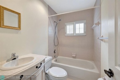 Open and Spacious Floor Plan - 3 Bedrooms - 2 Full Baths - 2 Car on TPC Eagle Trace in Florida - for sale on GolfHomes.com, golf home, golf lot